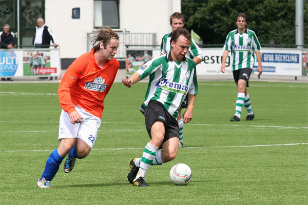 SC Genemuiden - FC Horst (Foto Helmich Lubberts).